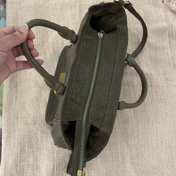 MARC By MARC JACOBS Tote - Picture 7 of 8